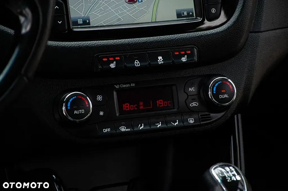 Kia Ceed 1.6 CRDi Platinum Edition - 31