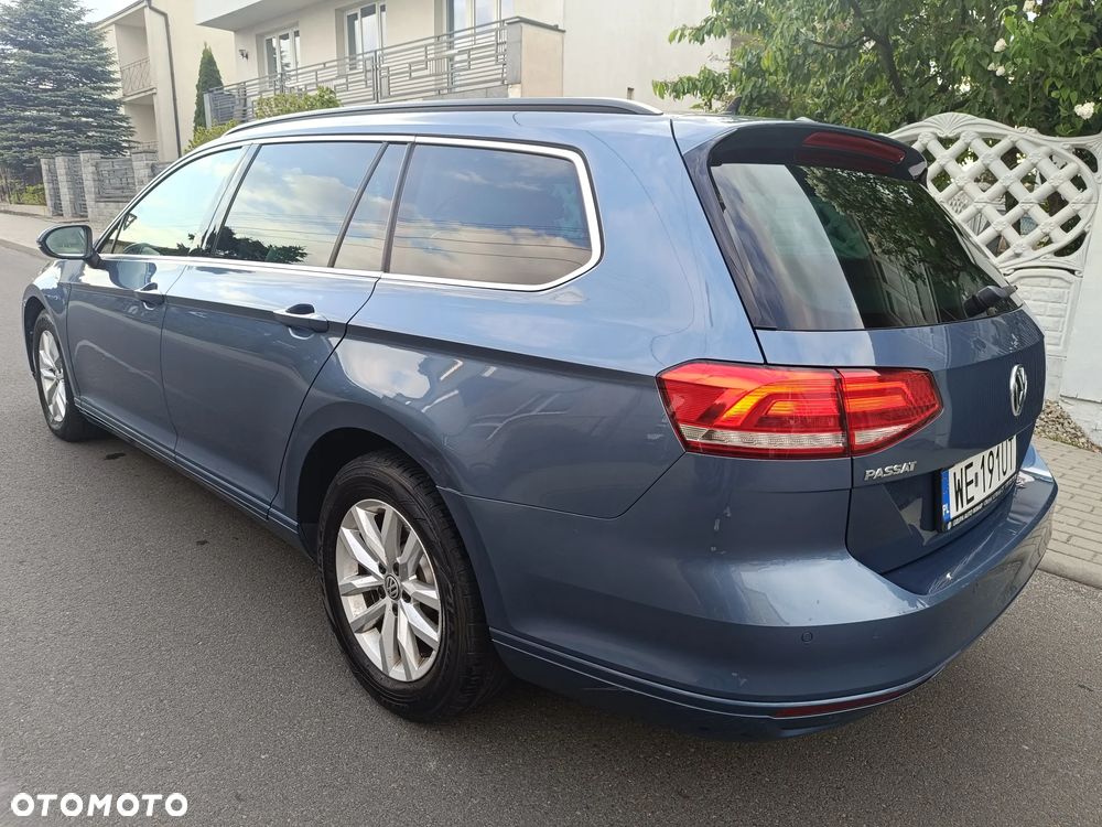 Volkswagen Passat Variant 2.0 TDI BMT Comfortline - 16
