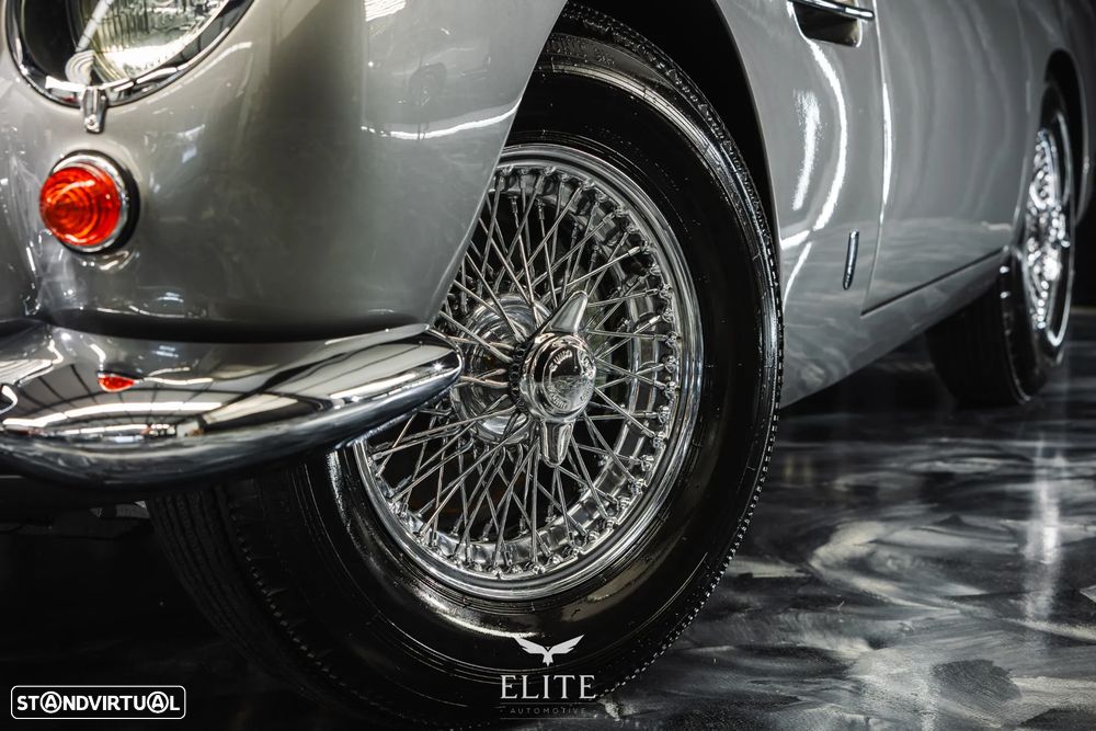 Aston Martin DB5 Coupé - 7