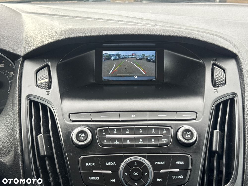 Ford Focus - 21