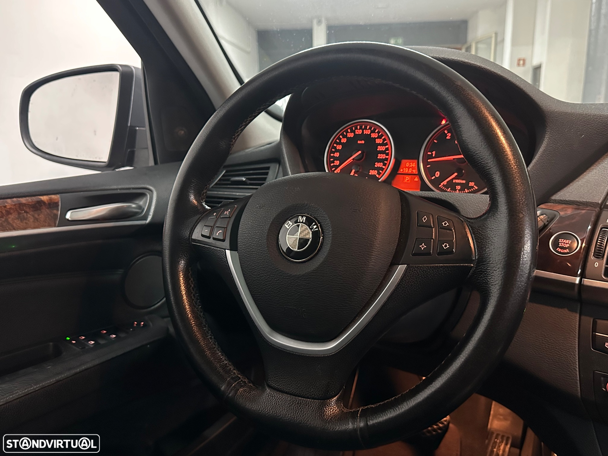 BMW X5 xDrive35d - 31