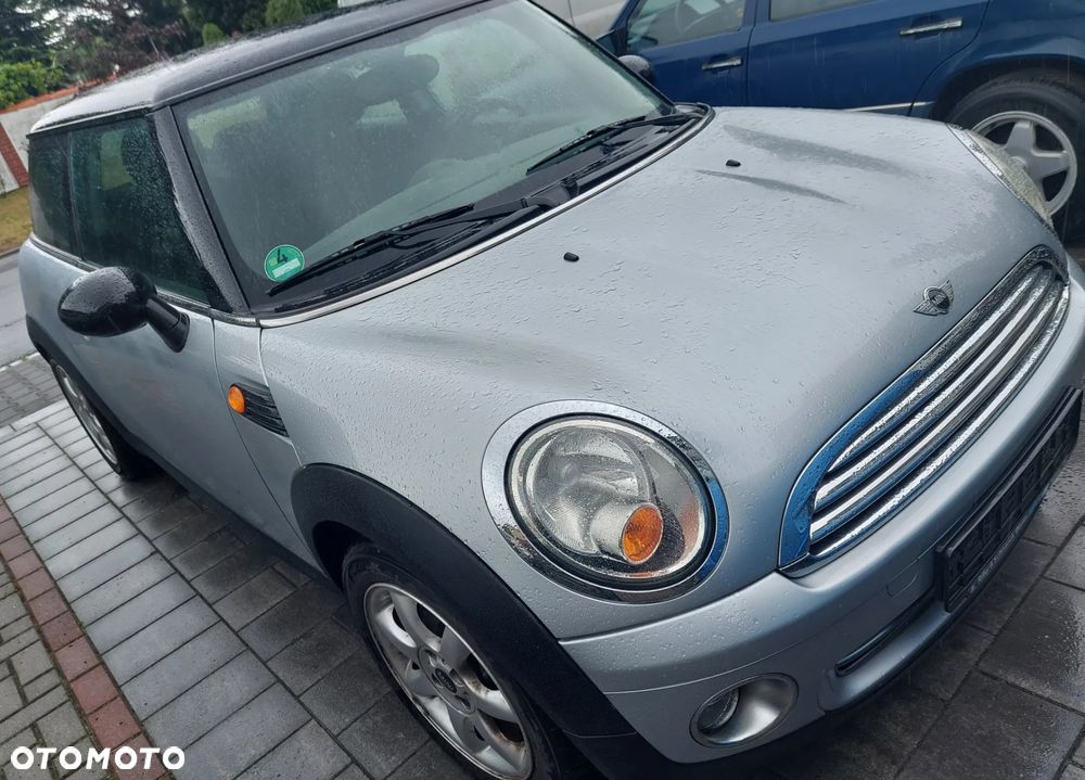 MINI Cooper - 1