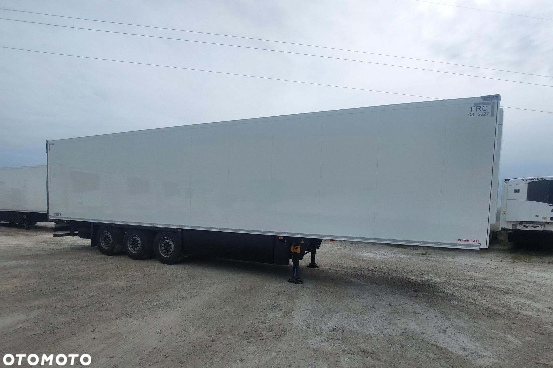 Schmitz Cargobull SKO FP 60 ThermoKing SLXi 300 - 3