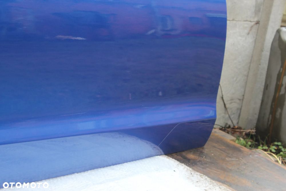 DRZWI PRZEDNIE TYLNE PRAWE AUDI A6 C7 AVANT LY5Q 2015 - 17