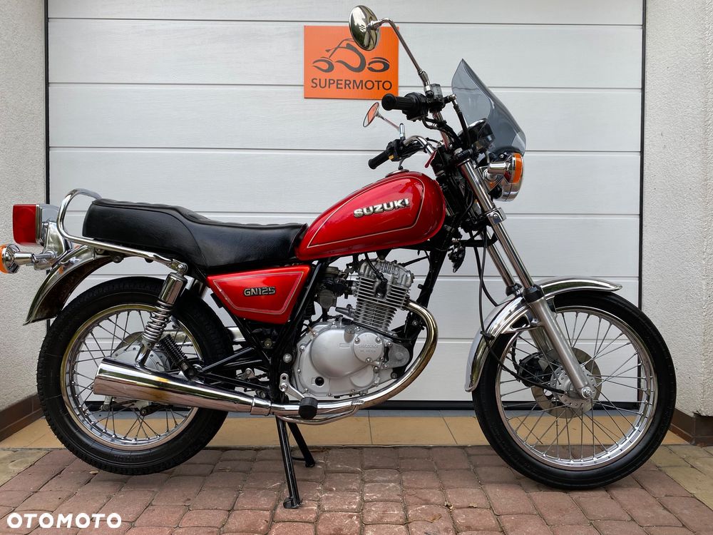 Suzuki GN