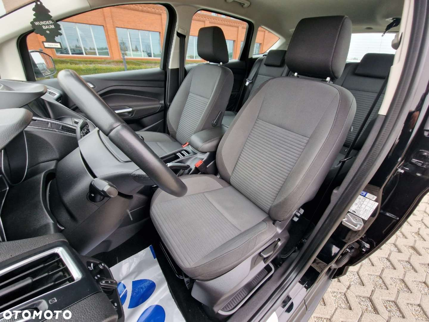 Ford C-MAX - 19