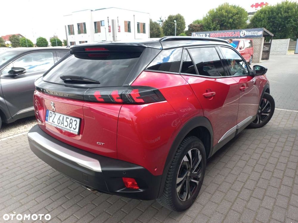 Peugeot 2008 - 8
