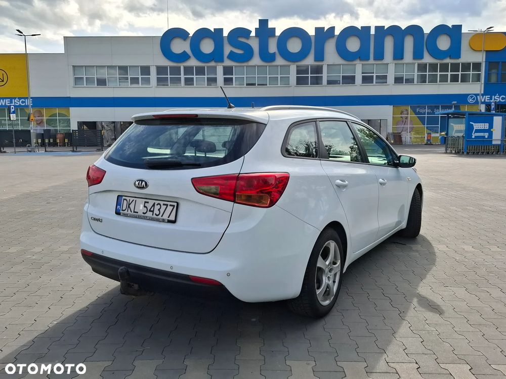 Kia Ceed 1.6 GDI L - 4