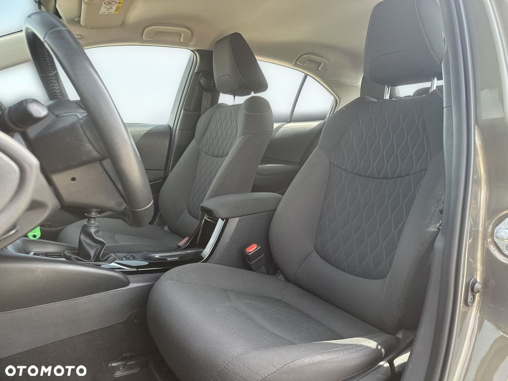 Toyota Corolla - 14