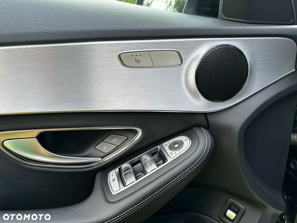 Mercedes-Benz Klasa C 220 d 4-Matic 7G-TRONIC - 16