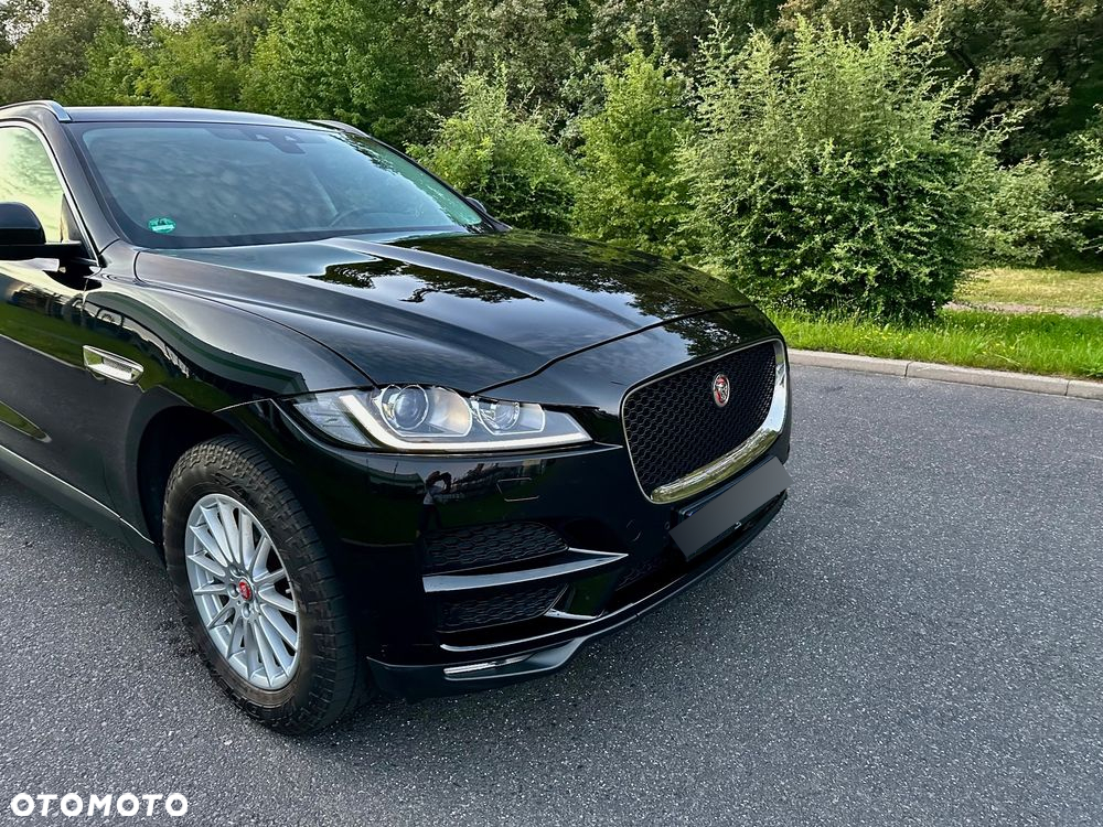 Jaguar F-Pace 2.0 i4D AWD Prestige - 9