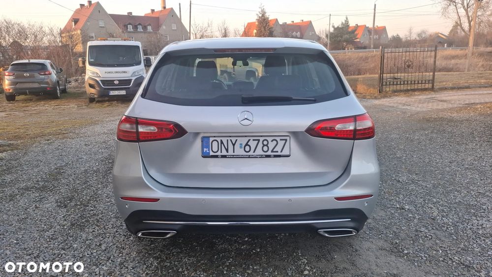 Mercedes-Benz Klasa B 180 d 8G-DCT Style - 38