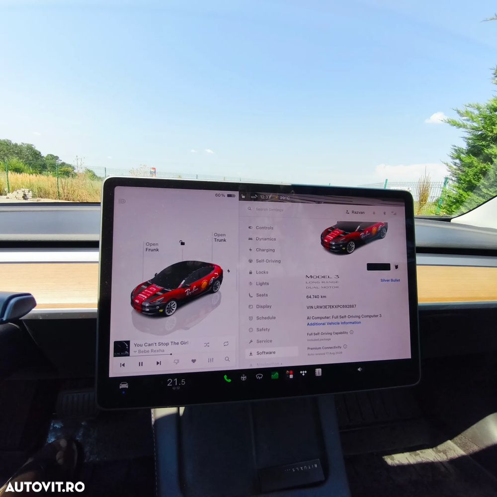 Tesla Model 3 - 3