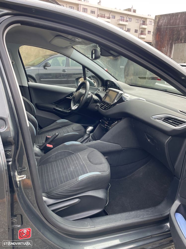 Peugeot 208 1.6 e-HDi Allure - 8