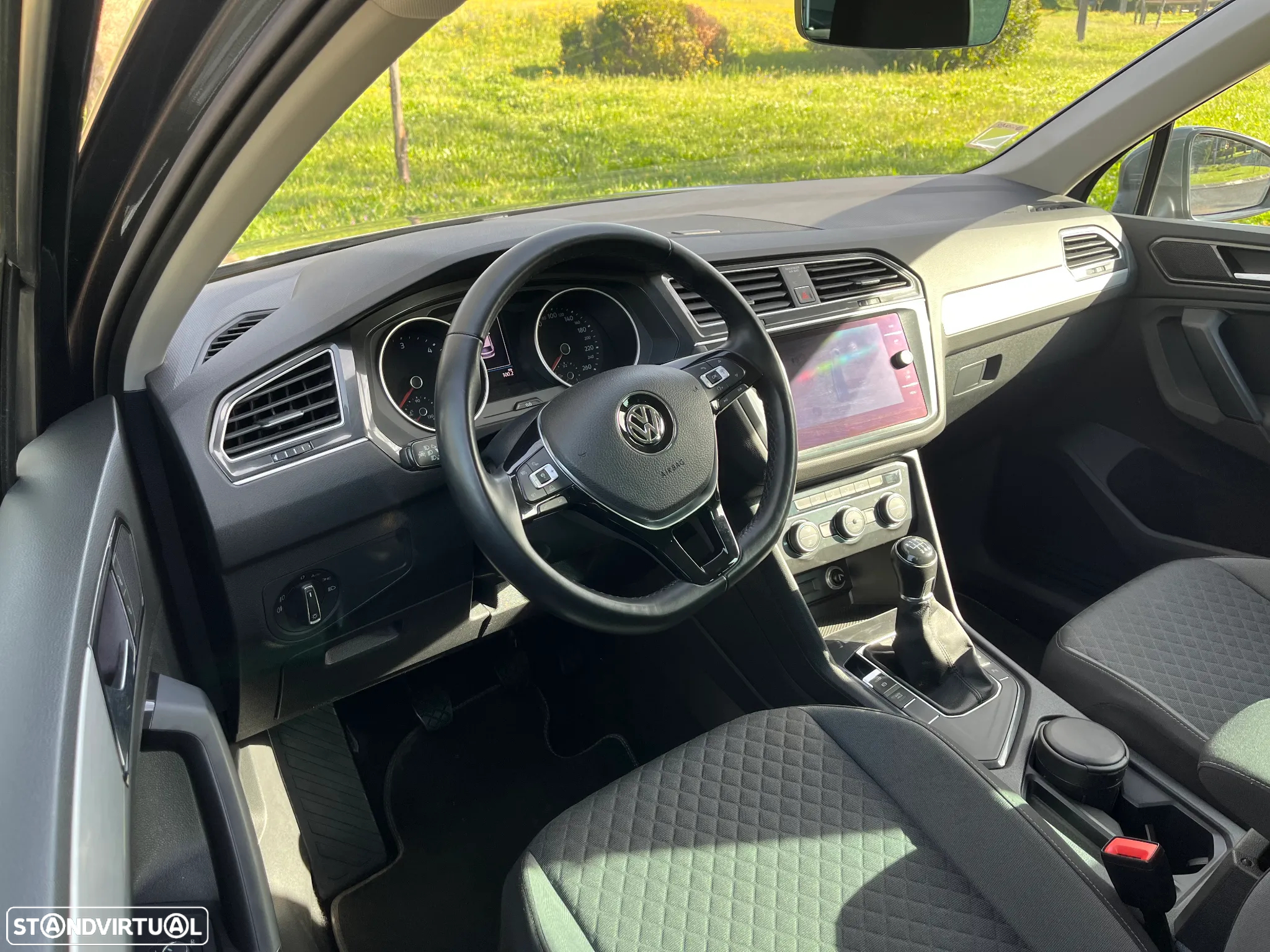VW Tiguan 1.6 TDI Confortline - 18
