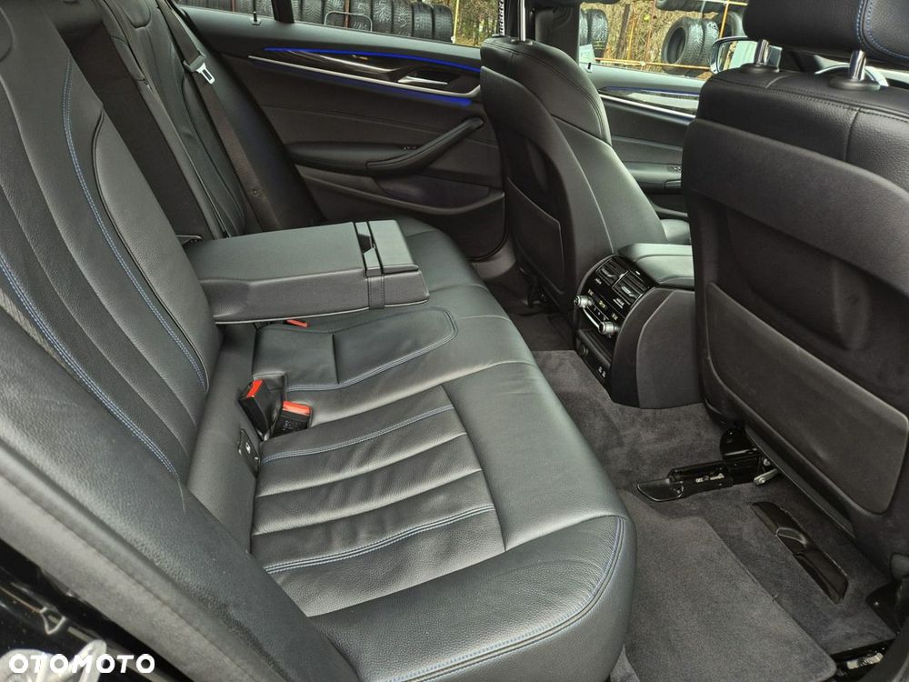 BMW Seria 5 - 29