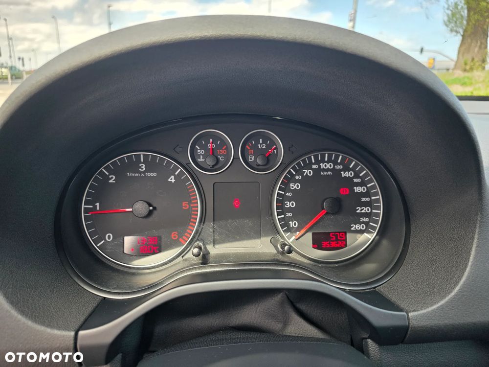 Audi A3 3-drzwiowe 1.9 TDI Ambition - 9