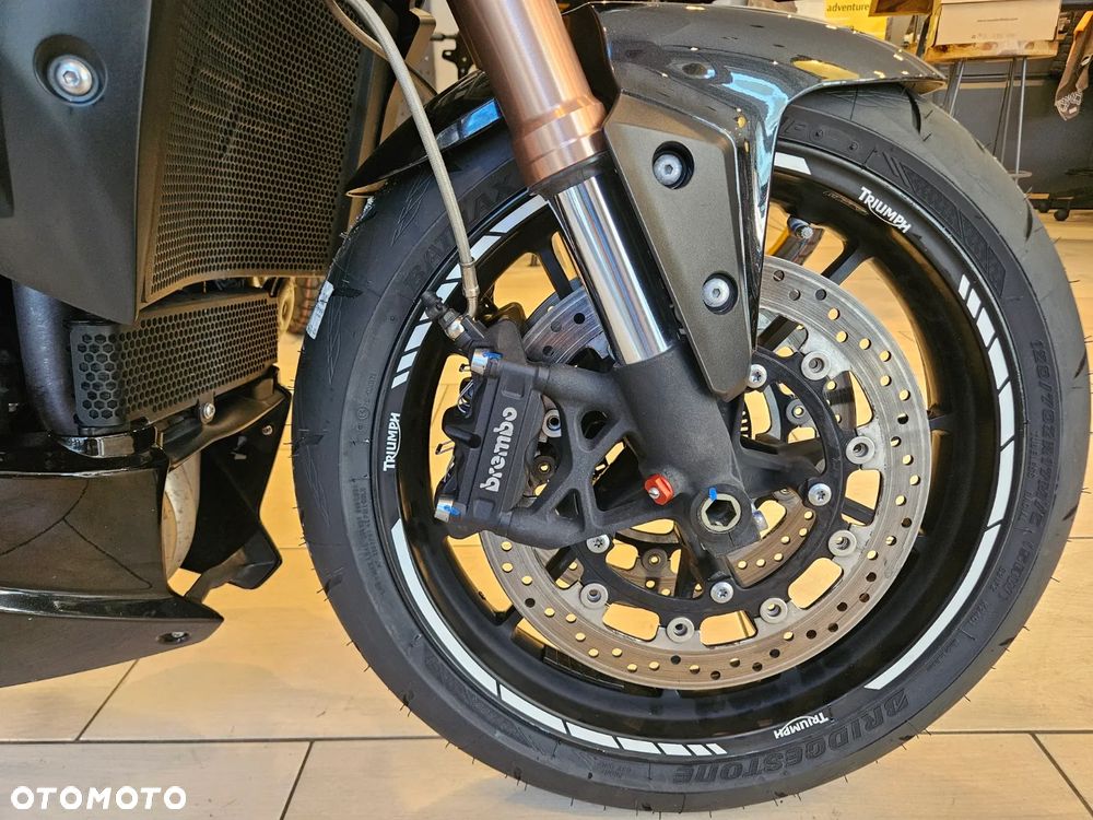 Triumph Speed Triple - 11