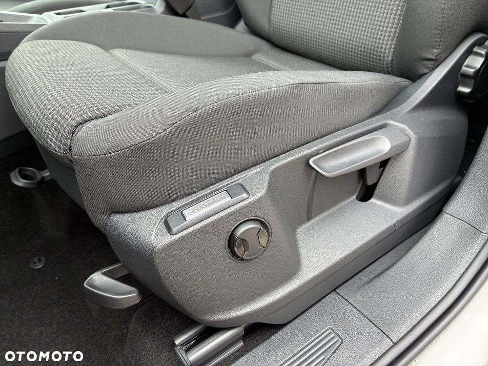 Volkswagen Caddy Maxi 2.0 TDI DSG - 33