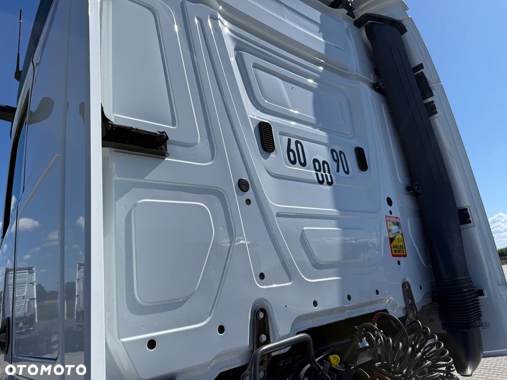 Mercedes-Benz ACTROS L 1853 / NOWE OPONY / BIG SPACE / MP5 / SALONKA / SUPER STAN / SPROWADZONY / / / - 9