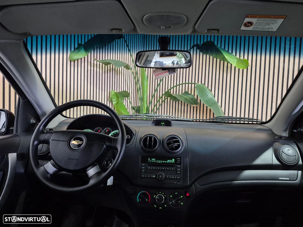 Chevrolet Aveo 1.2 LS - 14