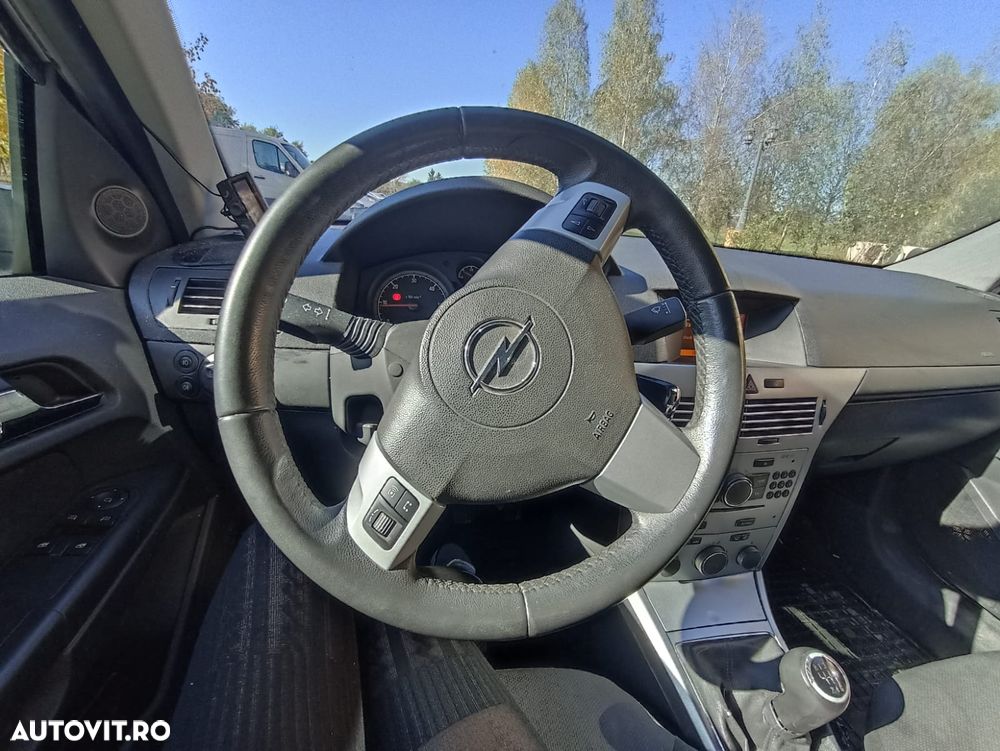 Opel Astra - 9