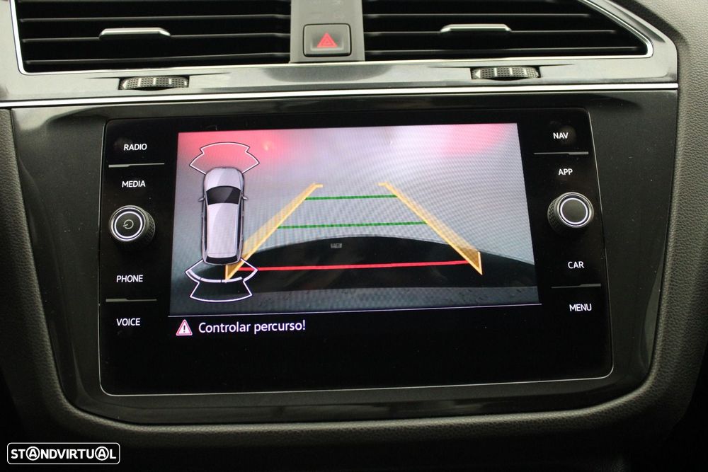 VW Tiguan Allspace 2.0 TDI Confortline DSG - 17