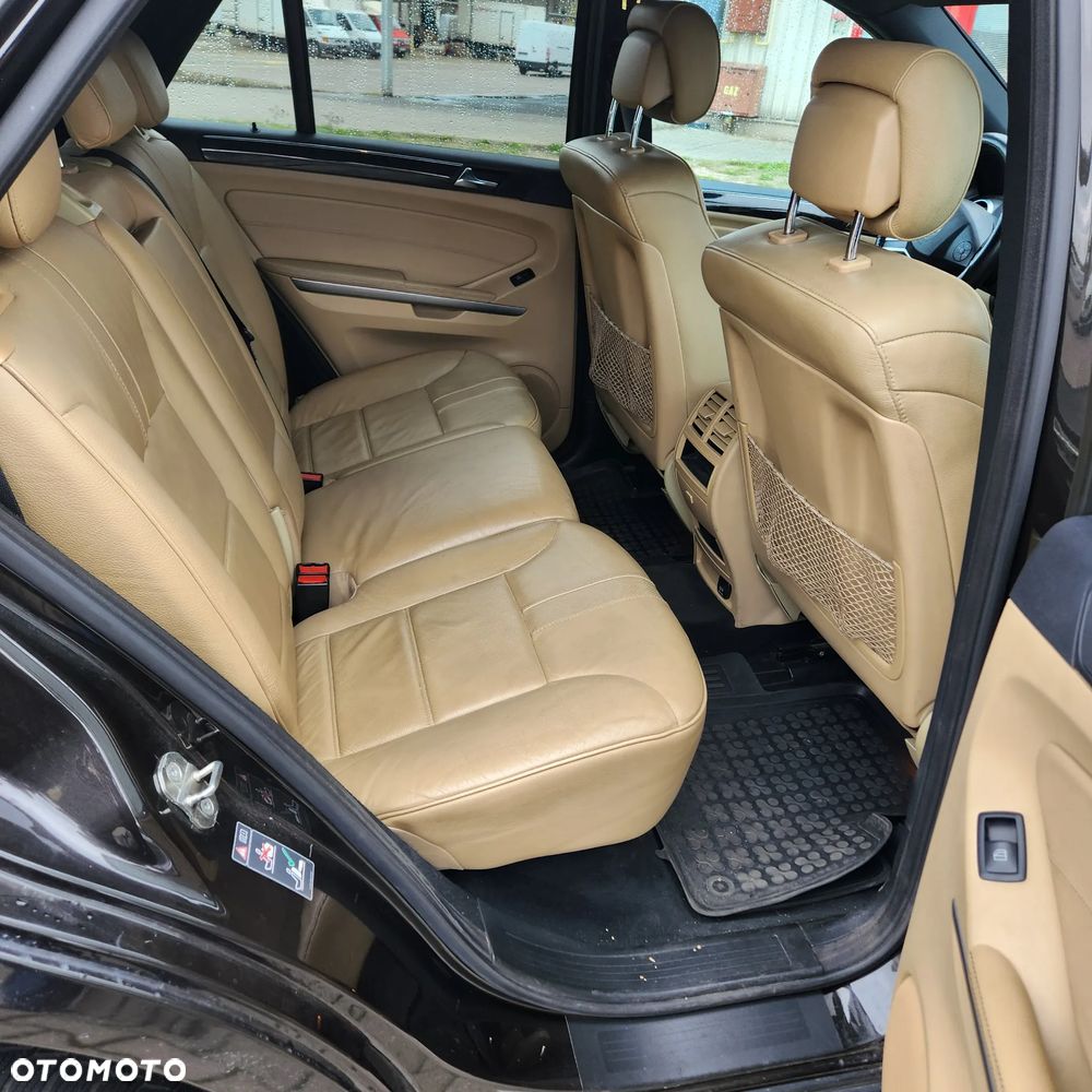 Mercedes-Benz ML 320 CDI 4-Matic - 24