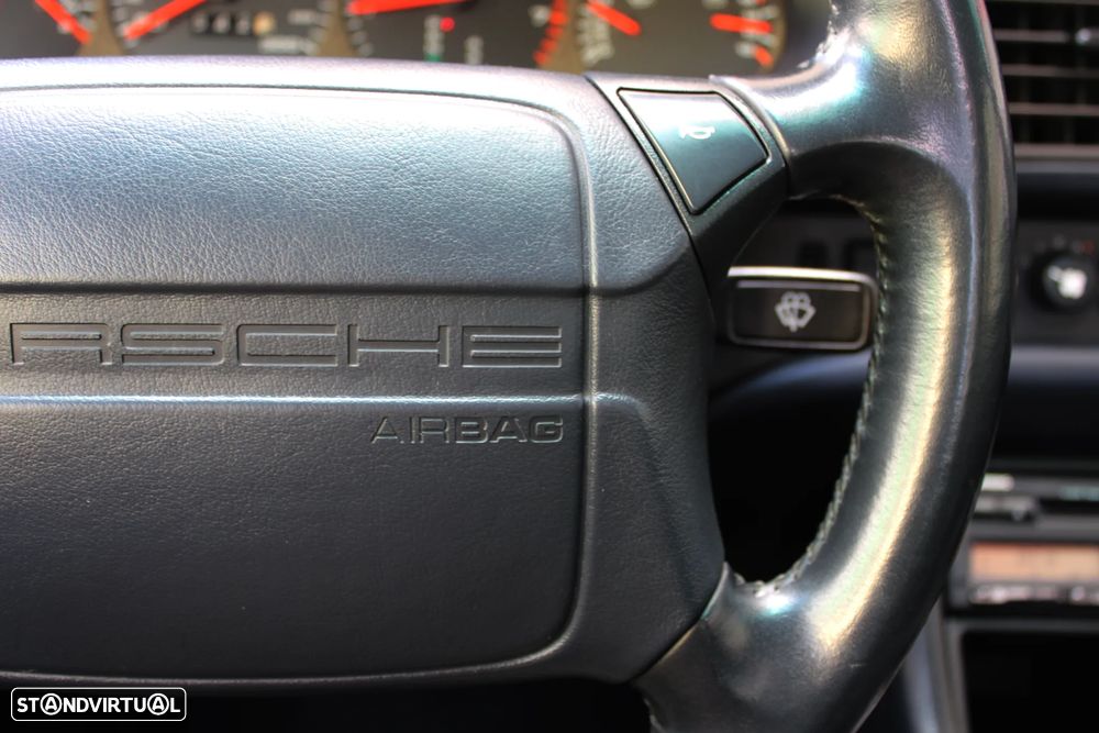 Porsche 968 - 35