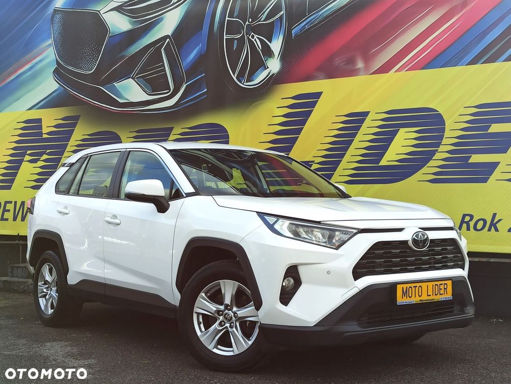 Toyota RAV4 - 1