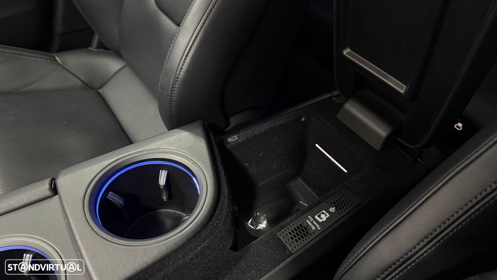 Porsche Taycan Sport Turismo GTS - 46