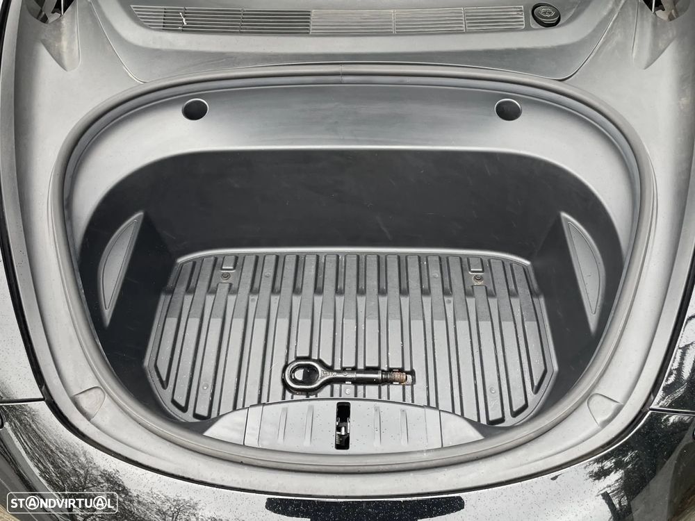 Tesla Model 3 Standard Range Plus RWD - 31