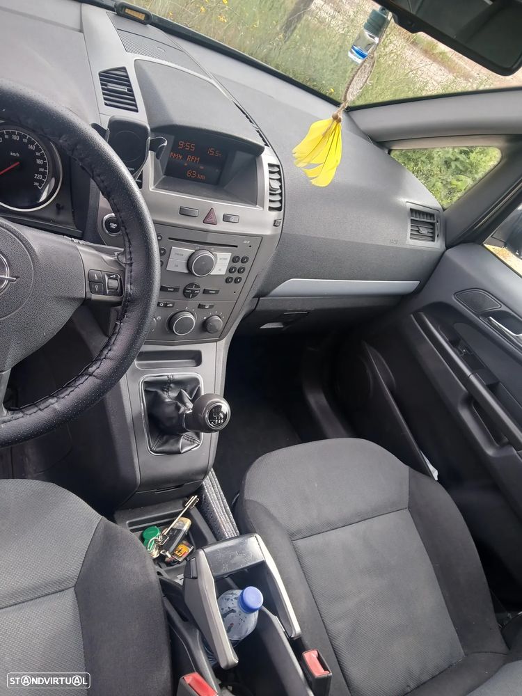 Opel Zafira 1.9 CDTI Cosmo - 6