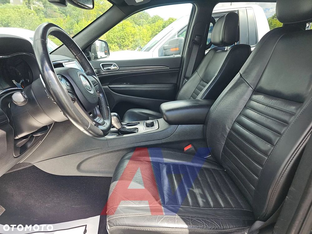 Jeep Grand Cherokee - 6