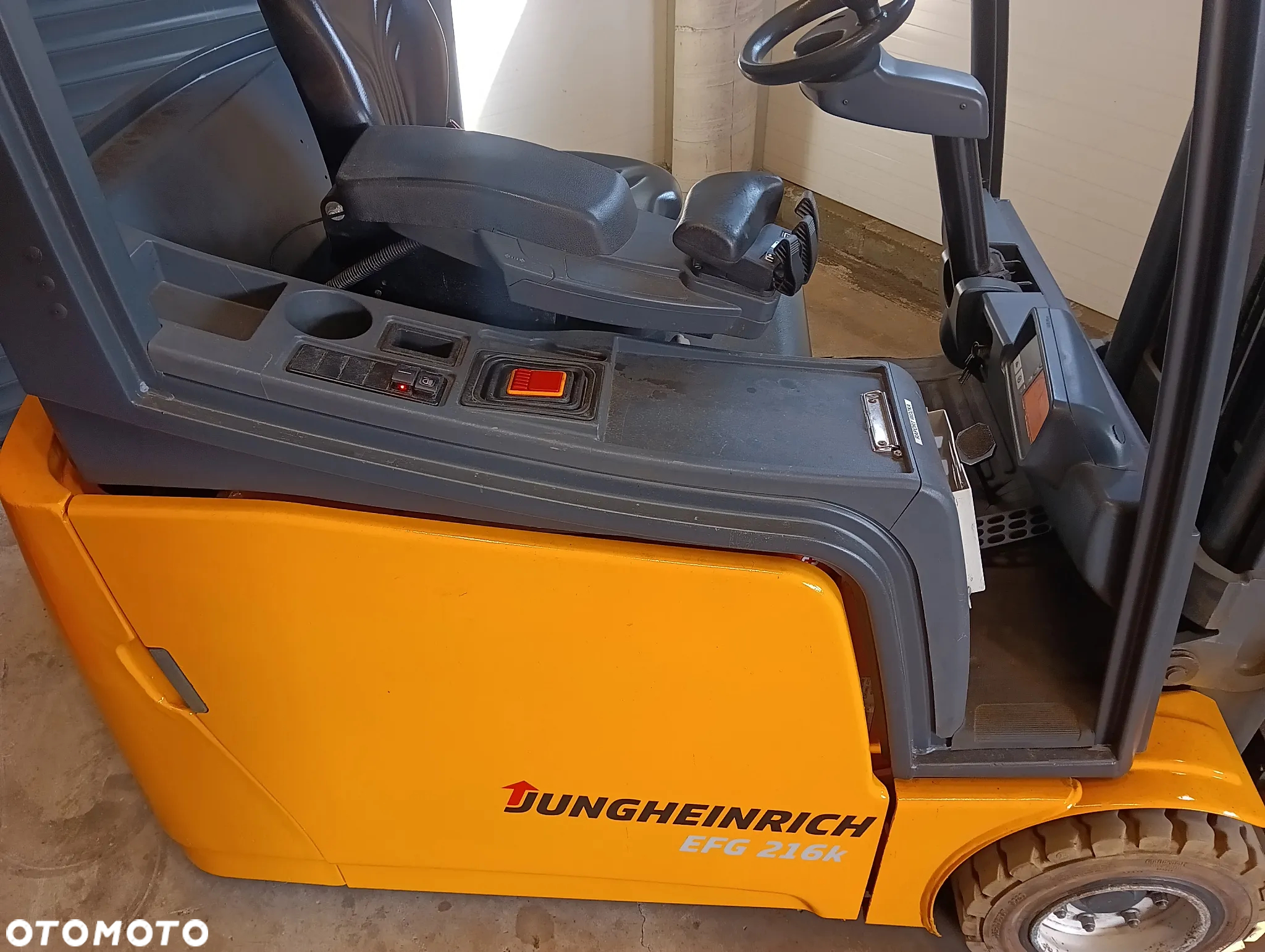 Jungheinrich EFG 216K - 6