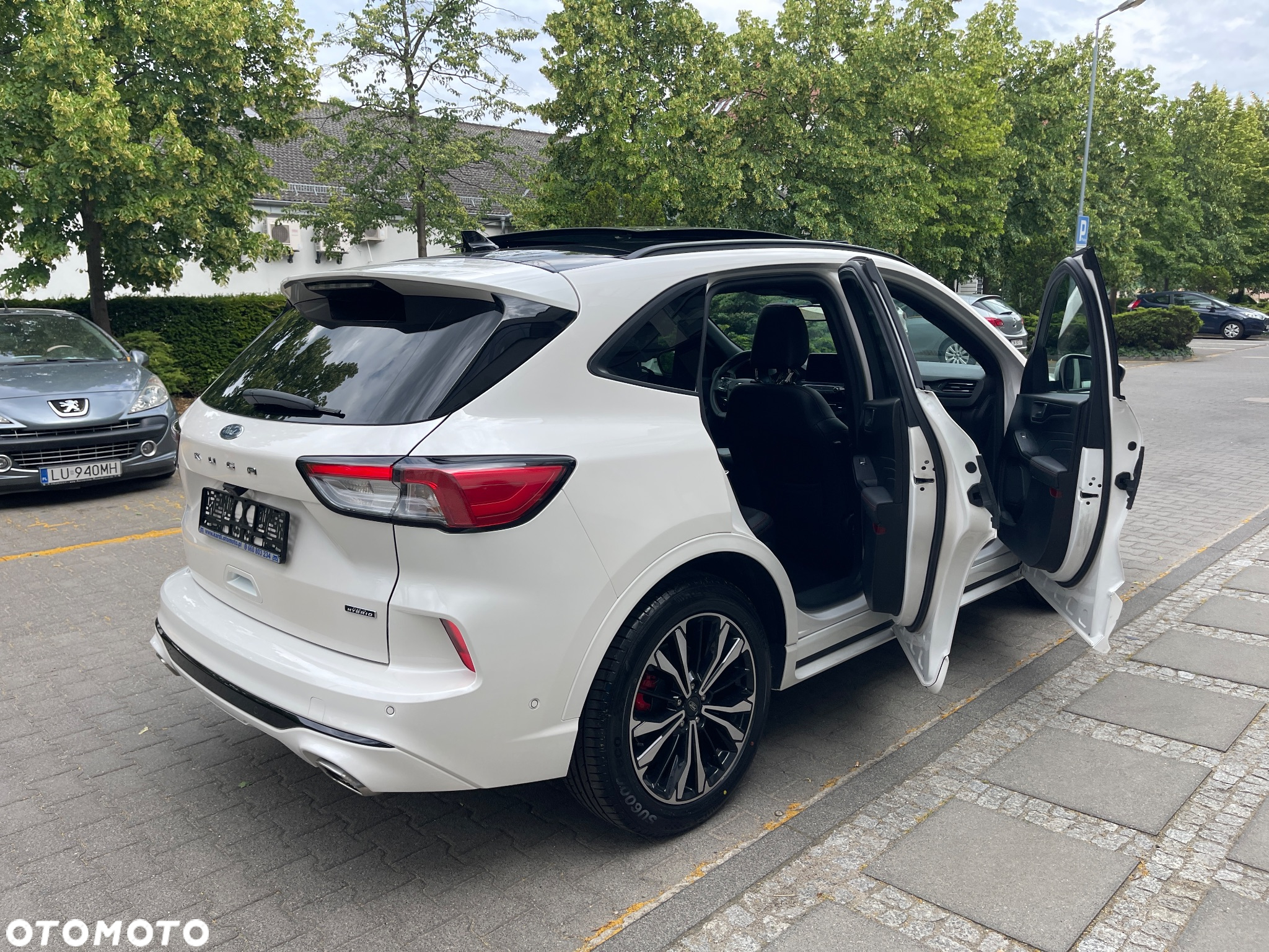 Ford Kuga 2.5 Duratec PHEV ST-LINE X - 18