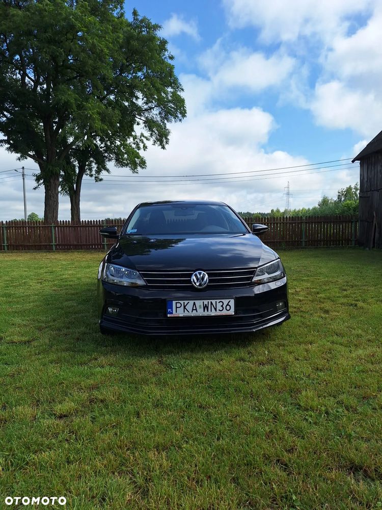 Volkswagen Jetta 2.0 TDI DPF BMT Highline DSG - 1