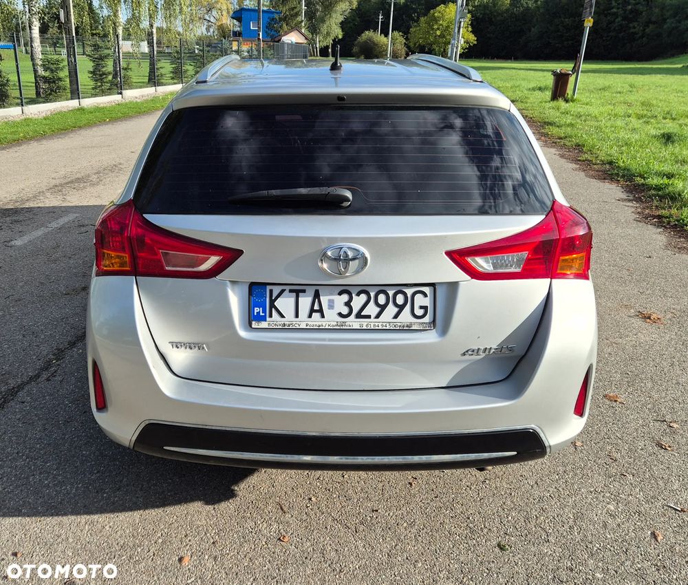 Toyota Auris 1.4 D-4D Life - 5