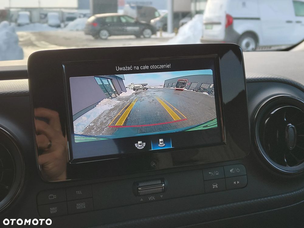 Mercedes-Benz EQT - 20