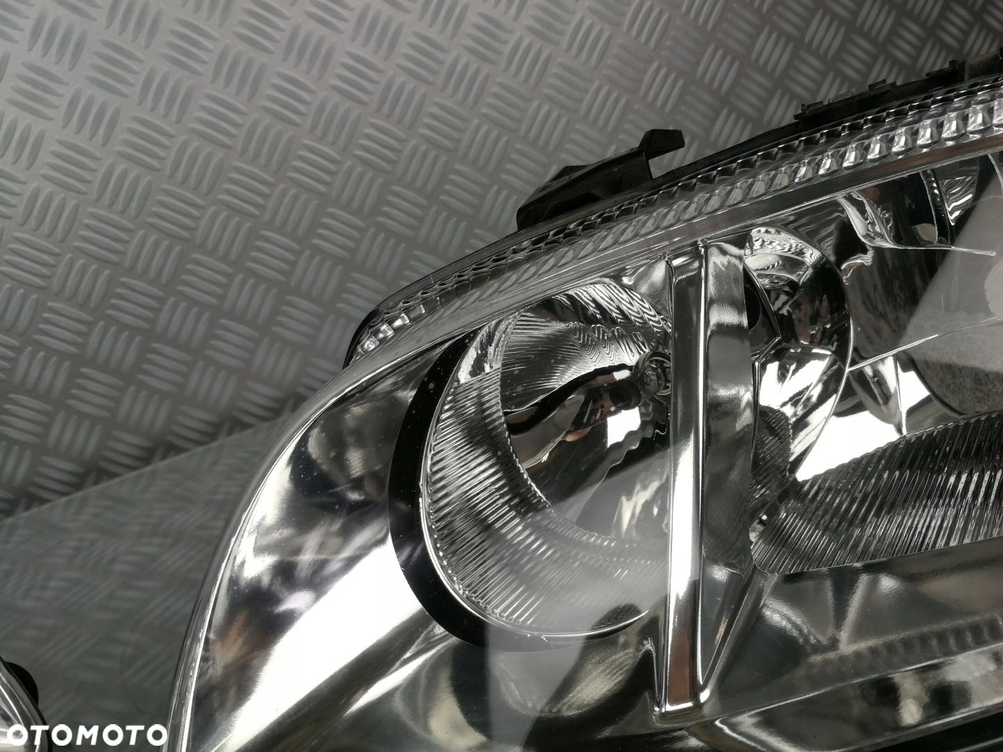 reflektor lampa prawy prawa lewa lewy przód przednia ALFA ROMEO GT 03-10 EU - 11