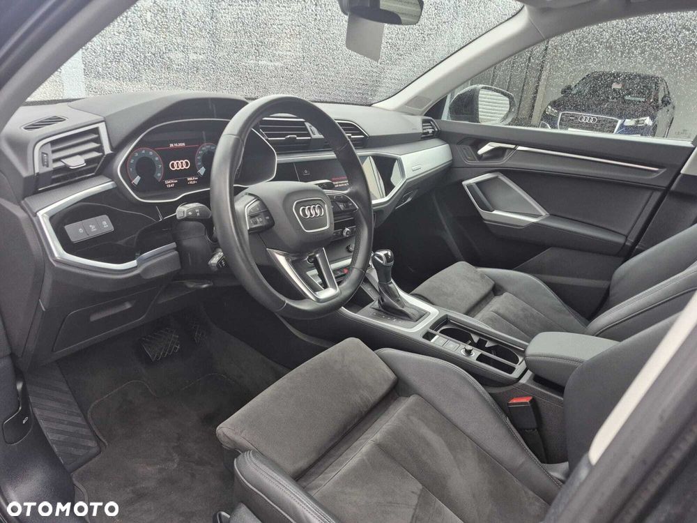 Audi Q3 35 TFSI mHEV S-Line S tronic - 12