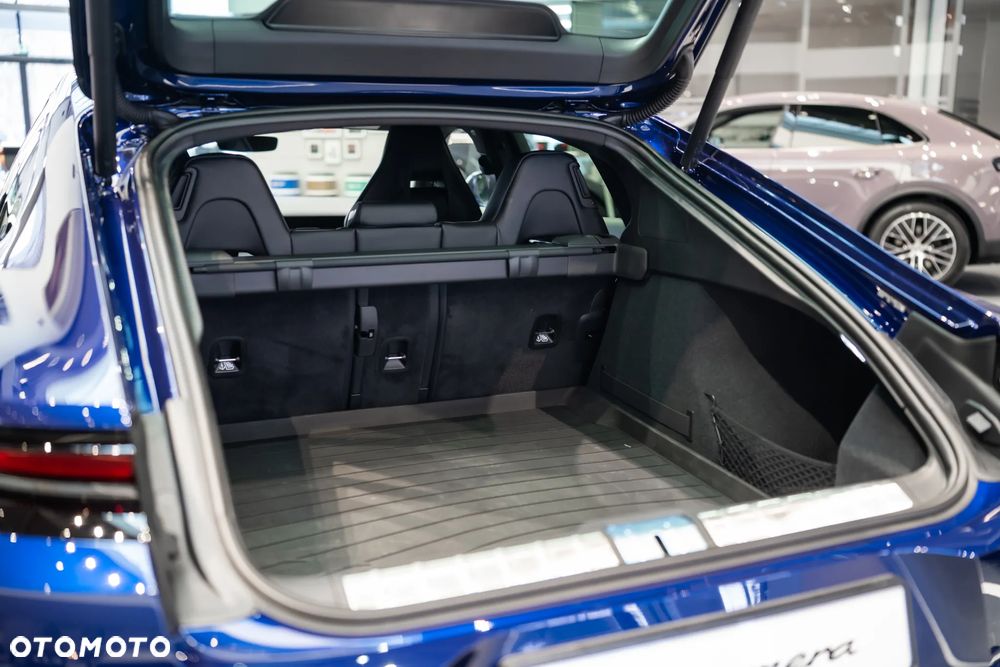 Porsche Panamera 4 - 7