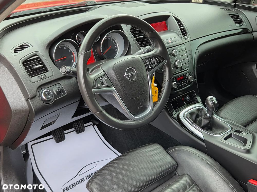 Opel Insignia 2.0 T Sport - 2