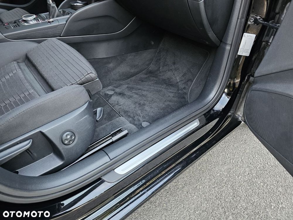 Audi A3 Sportback - 32