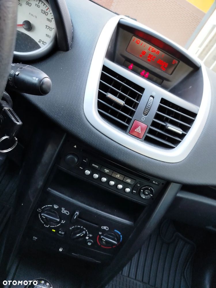 Peugeot 207 95 VTi Urban Move - 9