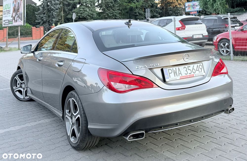 Mercedes-Benz CLA - 13