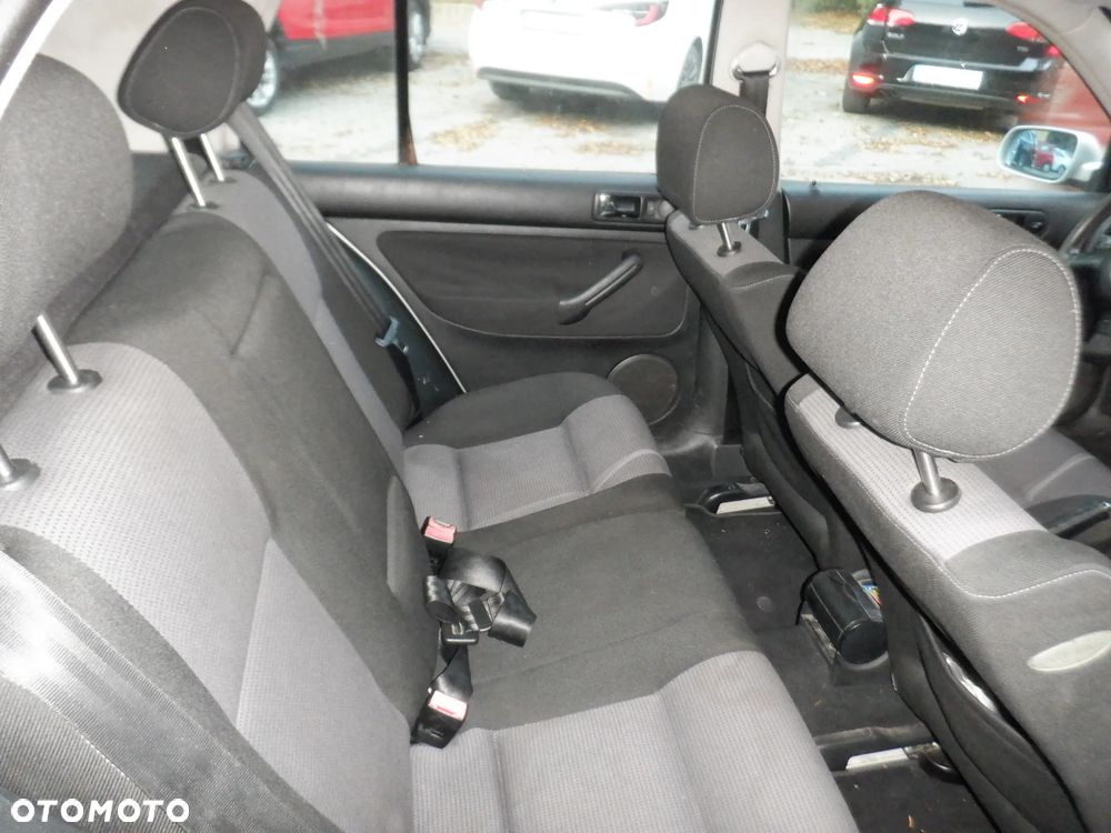 Volkswagen Golf IV 1.6 Comfortline - 5