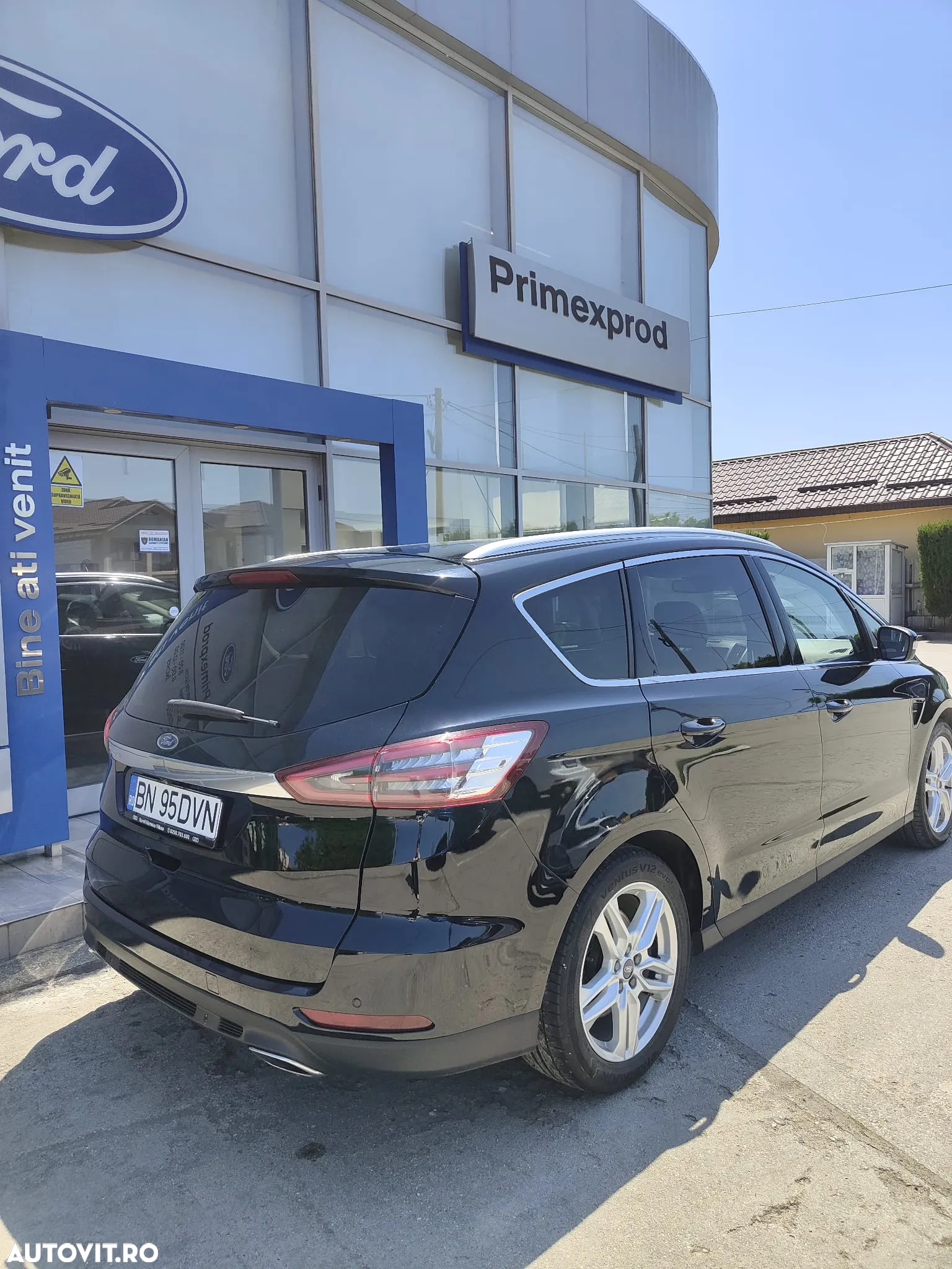 Ford S-Max 2.0 TDCi Powershift Titanium - 6