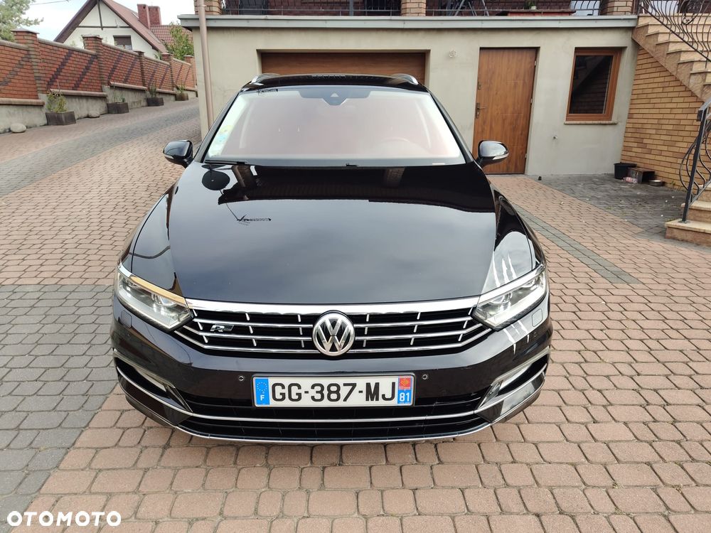 Volkswagen Passat - 2