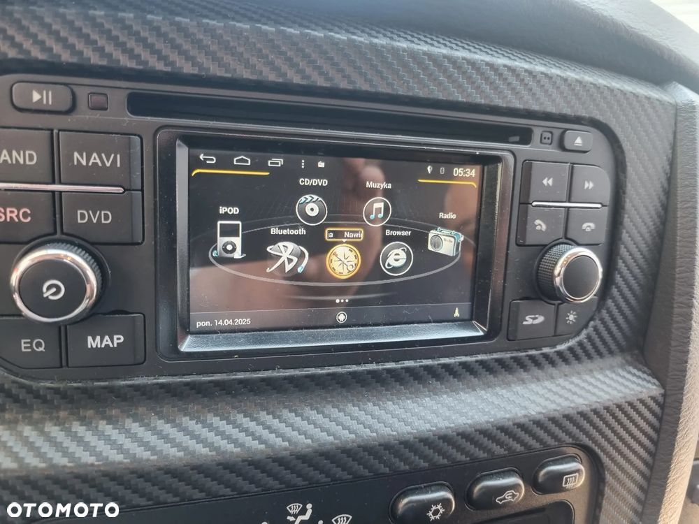 Dodge RAM 1500 5.7 4WD HEMI - 40